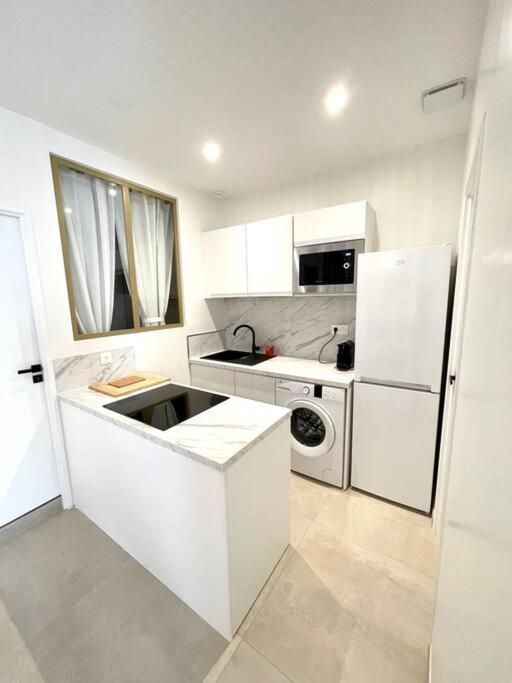 Appartement Moderne + Parking A 50M De La Mer Ла Сиота Екстериор снимка